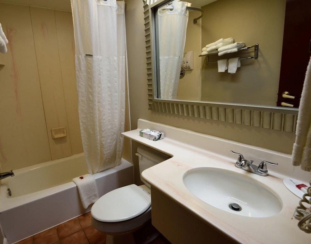 ซูเปอร์ 8 บาย วินด์แฮม เวสต์ กรีนวิช/โพรวิเดนซ์ Hotel West Greenwich ภายนอก รูปภาพ