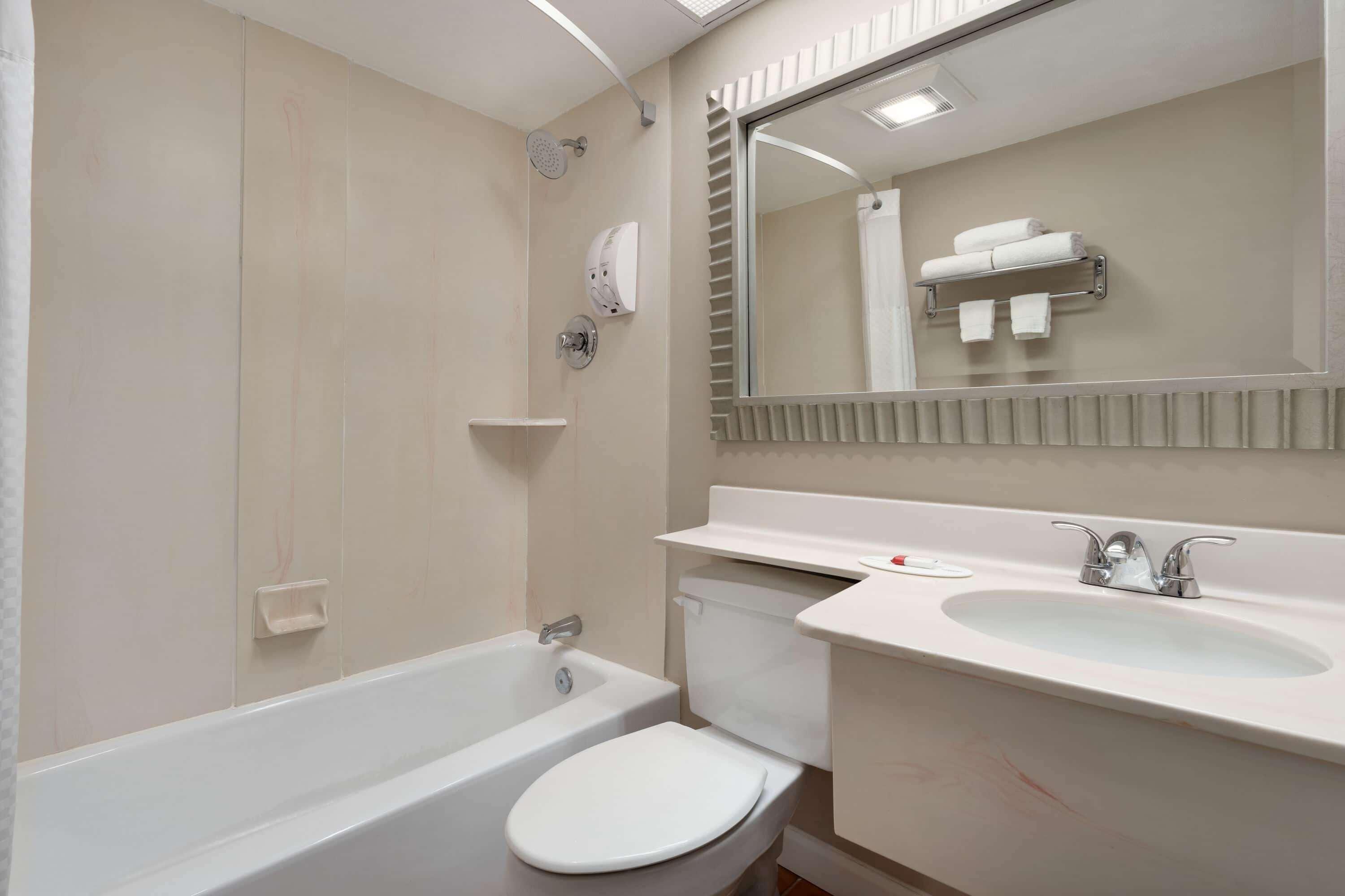 ซูเปอร์ 8 บาย วินด์แฮม เวสต์ กรีนวิช/โพรวิเดนซ์ Hotel West Greenwich ภายนอก รูปภาพ