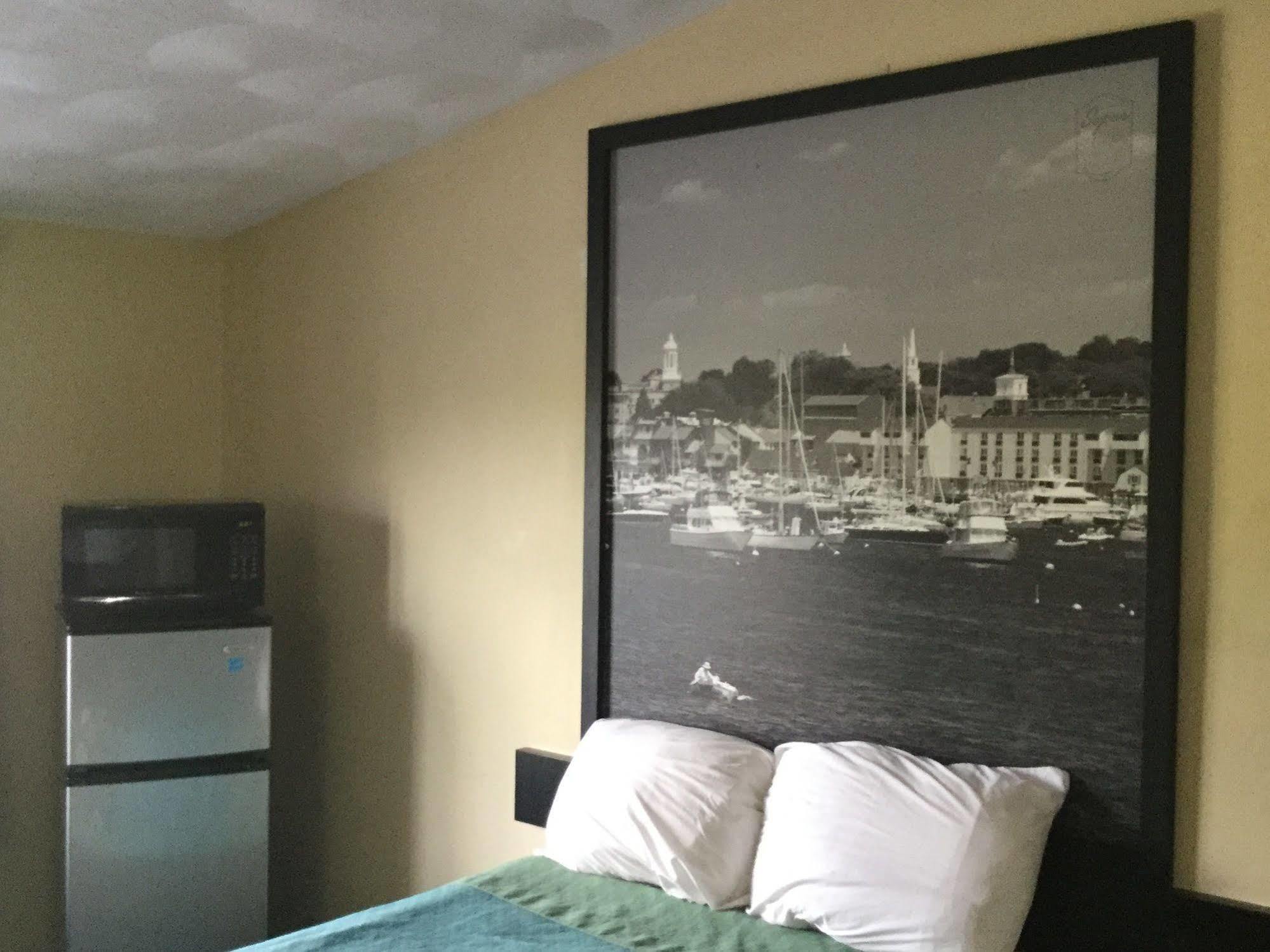 ซูเปอร์ 8 บาย วินด์แฮม เวสต์ กรีนวิช/โพรวิเดนซ์ Hotel West Greenwich ภายนอก รูปภาพ